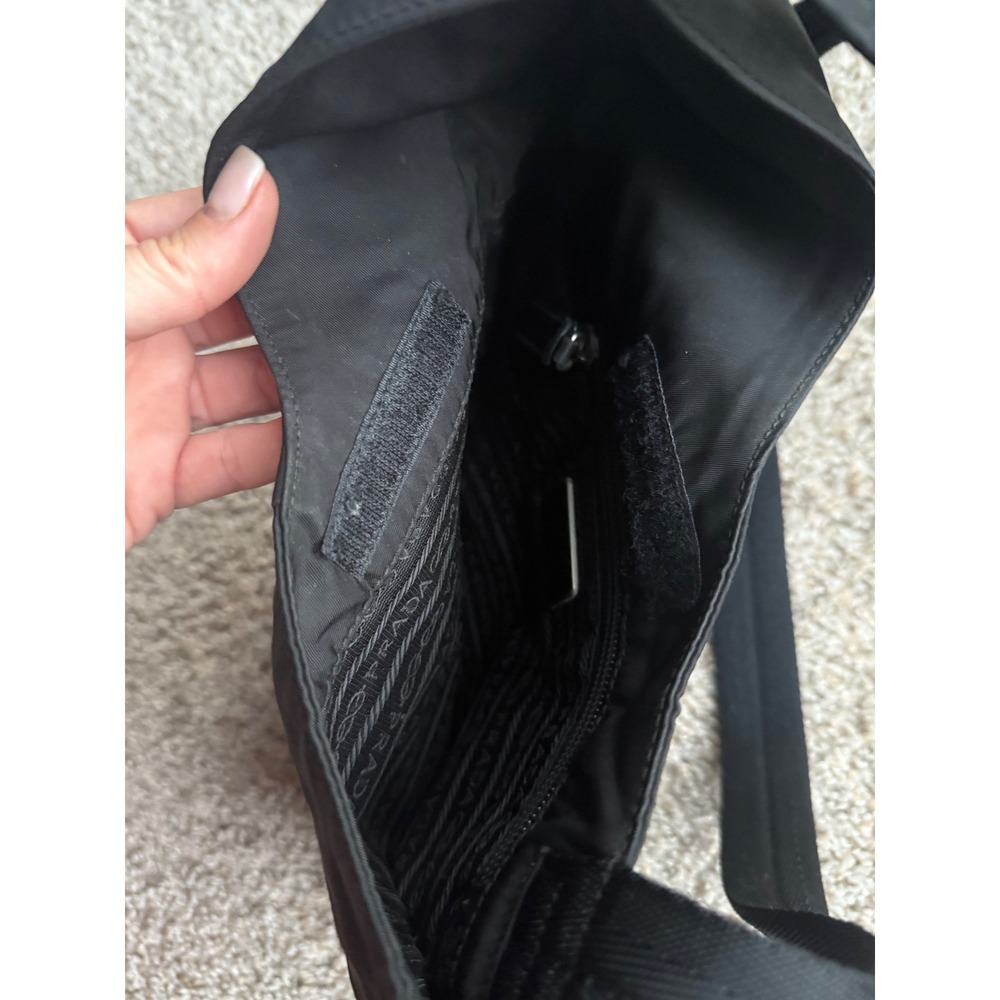 Prada Vintage Black Tessuto‎ Nylon Triangle Logo Crossbody Messenger sling Bag - Picture 11 of 15